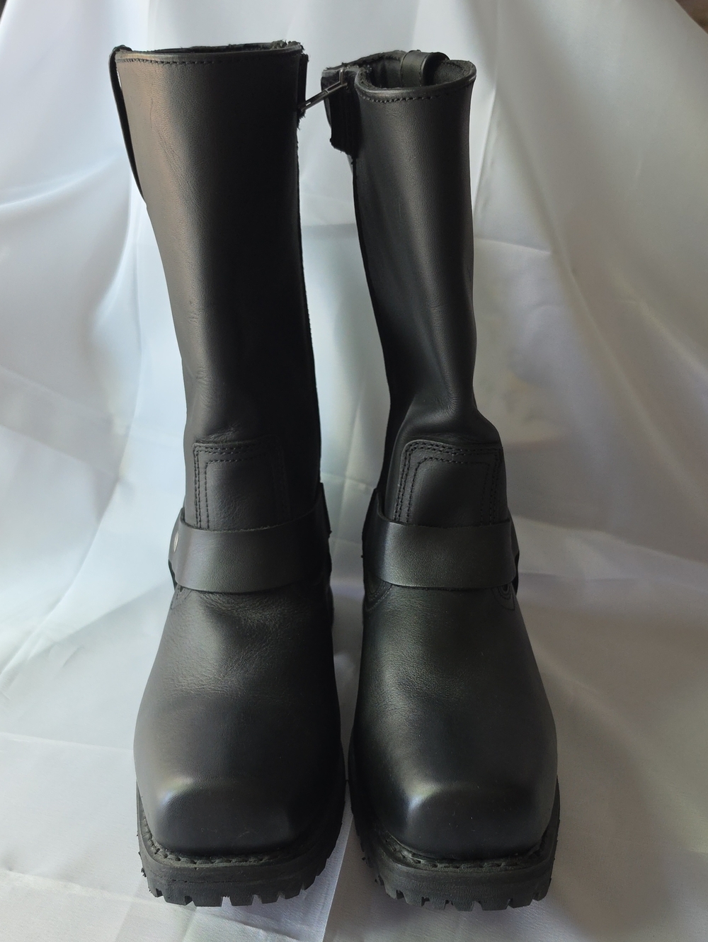 NWOB Milwaukee Leather Men's Black Motorcycle Boots